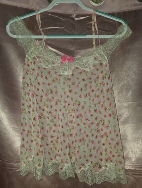 Victoria's Secret Cream Cami with Pink Rosebud Print and Lace